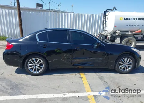 2009 Infiniti G37 from USA, damaged, VIN JNKCV61E79M300926